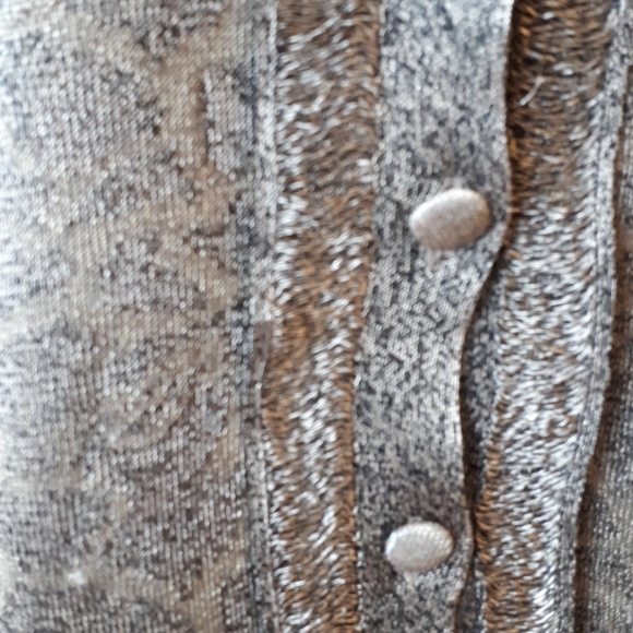 Carla B metallic cardigan - Picture 2 of 3